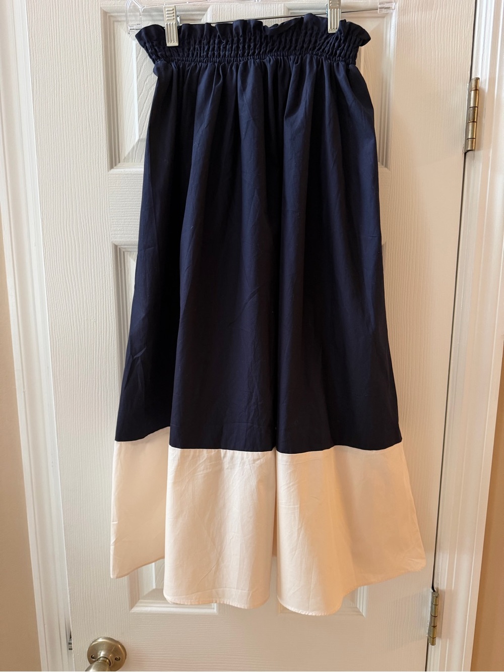 H&M Navy and White Colorblock Elastic-Waist Midi Skirt, Size 4